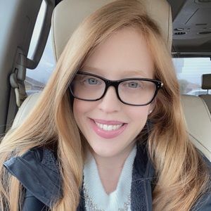 Meet your Posher, Alisha